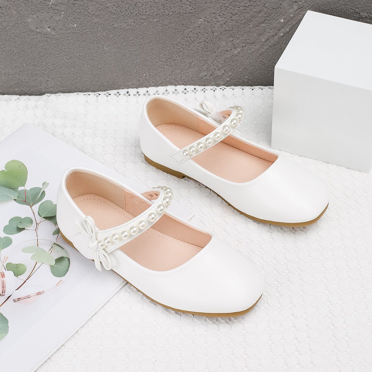 PURE WHITE PRINCESS – A DREAM FOR COMMUNIONS & CELEBRATIONS