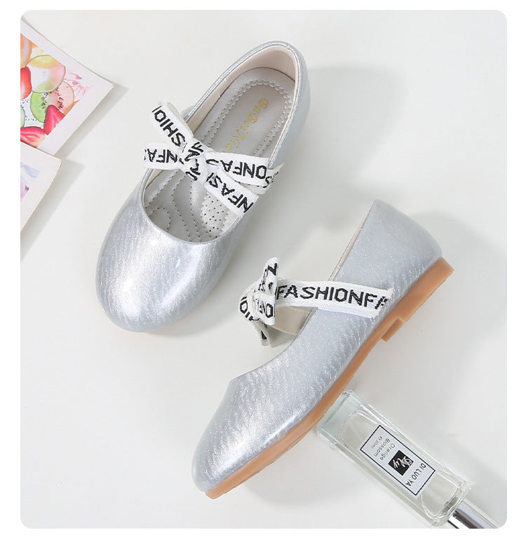 GLOSSY PRINCESS SHOES – SHINE WITH PATENT ELEGANCE