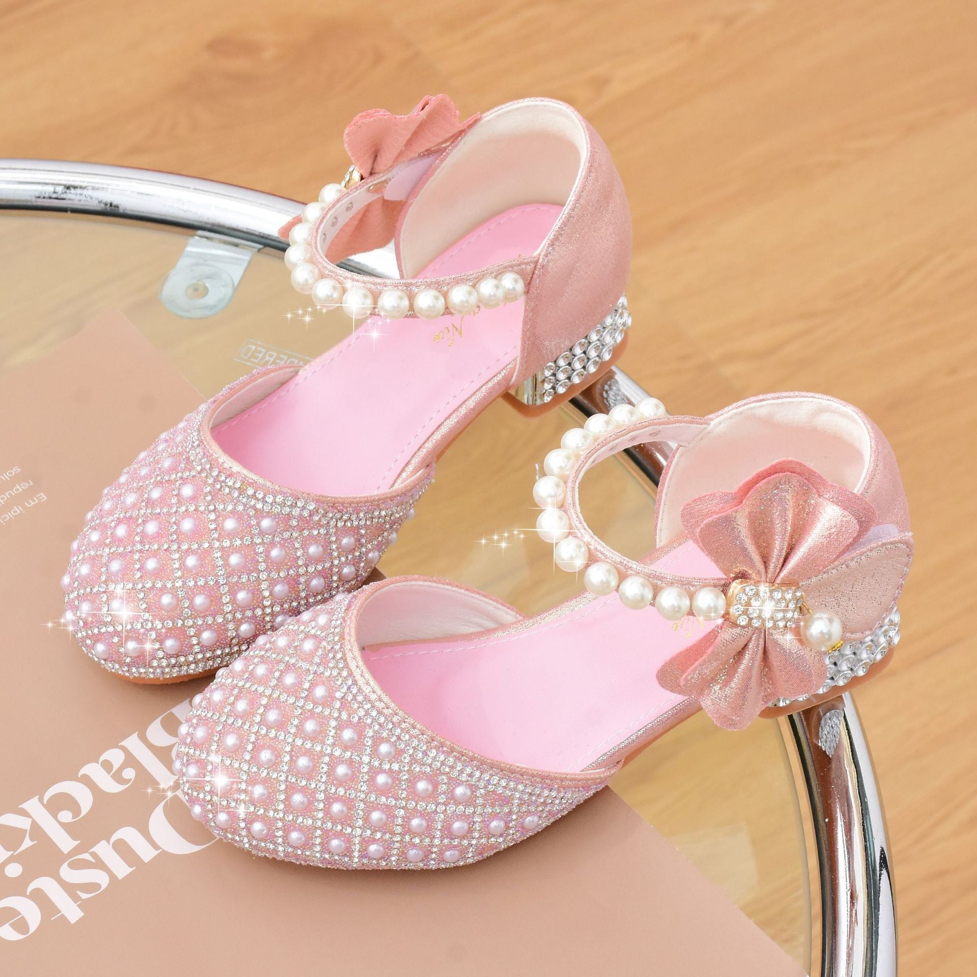&nbsp;LUXURY PEARL HEELS – ELEGANCE IN EVERY STEP
