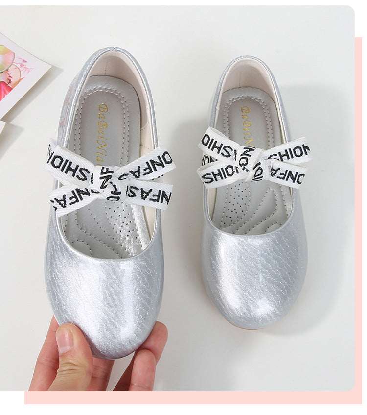 GLOSSY PRINCESS SHOES – SHINE WITH PATENT ELEGANCE
