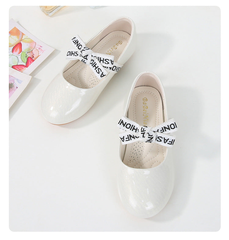 GLOSSY PRINCESS SHOES – SHINE WITH PATENT ELEGANCE