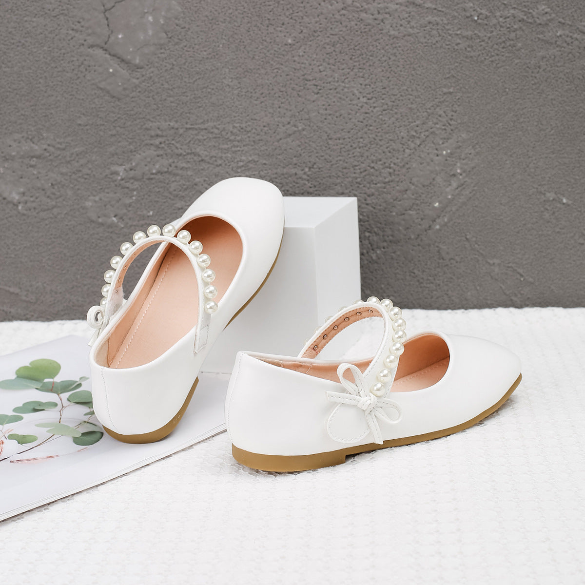 PURE WHITE PRINCESS – A DREAM FOR COMMUNIONS & CELEBRATIONS