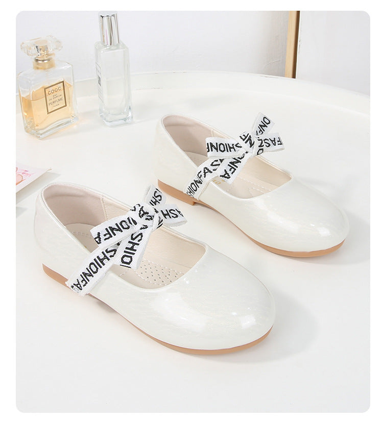 GLOSSY PRINCESS SHOES – SHINE WITH PATENT ELEGANCE