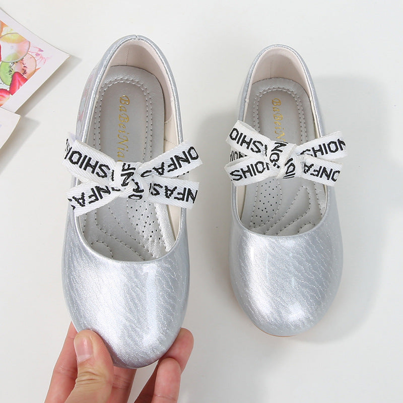 GLOSSY PRINCESS SHOES – SHINE WITH PATENT ELEGANCE